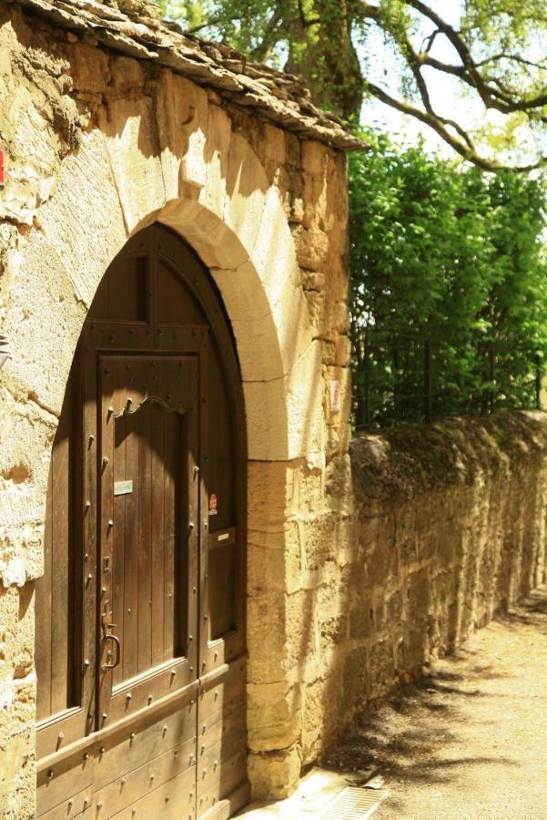 Petite Maison En Pierre Au Coeur Du Perigord Noir Salignac Eyvigues Exterior photo